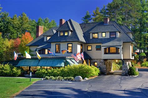 Stonehurst manor - Retreat to Stonehurst Manor, a five star, stunning hotel in North Conway, NH that brings the classic glamour of the 19th century into modern day. Our one-of-a-kind New Hampshire hotel is designed as a retreat for guests looking ...